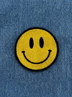 ✨3/$20✨Smile Face Embroidered Patch